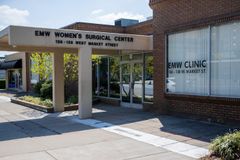 Louisville to pay $75,000 to officer suspended for off-duty prayer | Baptist Press