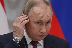 Russia tries to shift blame for Ukraine tensions