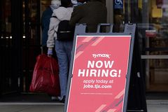 Private payrolls sink in January