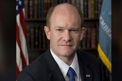 'Bridges of Friendship': Sen. Chris Coons Tells CBN News Why National Prayer Breakfast is Important for Lawmakers