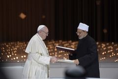 Pope Francis signs peace declaration on ‘Human Fraternity’ with Grand Imam