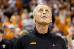 'Brings Tears to My Eyes': ESPN Broadcaster Reveals Basketball Coach Sends Him Daily Prayers, Bible Verses Amid Cancer Battle