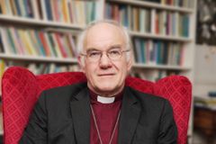 Another Anglican leader joins the Catholic Church