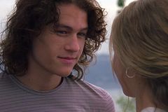 14 Actually Good Rom-Coms to Watch This Weekend, Whatever Your Relationship Status - RELEVANT