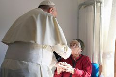 Pope Francis to elderly: The Church needs your prayers like ‘a deep breath’