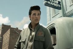 The Trailer for Baz Luhrman's 'Elvis' Has Entered the Building - RELEVANT