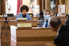 City councilman in Brazil who led protest interrupting Mass asks for leave of absence