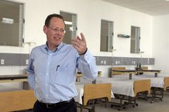 Humanitarian doctor Paul Farmer dies at 62