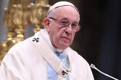 Pope decries war in surprise visit to Russian embassy