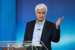 Ravi Zacharias International Ministries Vows to 'Learn From Mistakes' - RELEVANT