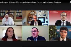 Loyola’s leaders say pope’s dialogue with students was weeks in the making