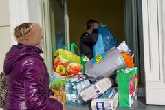 Give Ukrainians temporary immigration protections, senators ask Biden