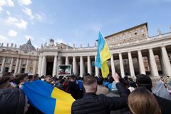 Pope clings to hope for dialogue by not specifically criticizing ‘Russia’