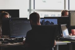 Three Questions for When You're Trying to Find 'Your Calling' - RELEVANT