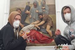 Tattoo artist restores Stations of the Cross in Belarus