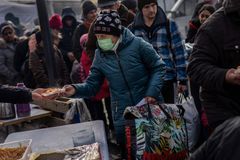 'We Need to Be Prepared': Volunteers Work Round the Clock in Lviv to Prep Supplies for Refugees, Ukrainian Army