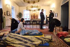 Over 280 Russian Orthodox priests call for end to Russian invasion of Ukraine