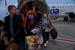 Israeli Unveils Plan to Welcome Jewish and Non-Jewish Ukrainian Refugees