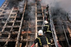 Russia Intensifies Airstrikes in Ukraine Targeting Civilians, Expected to Strike Near NATO Border Soon