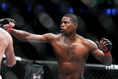 ‘It Was Just Quick Instincts’: Brave MMA Fighters Take Down Gunman Who Allegedly Opened Fire Inside Texas Restaurant