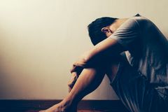 'Look People in the Eye, Listen to Them:' Mental Health Expert Offers Guidance as Anxiety, Depression Rise During COVID