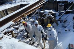 ‘Like a miracle:’ Arizona DR volunteers find precious memento in home’s ashes | Baptist Press