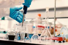 Scientists Warn Controversial Contagious Vaccines for Animals Could Mutate, Find Way into Humans