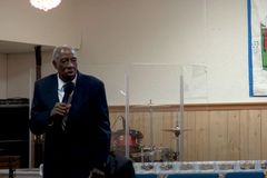 Pastor used Scripture trying to coerce congregants into sexual relationships, prosecutors say