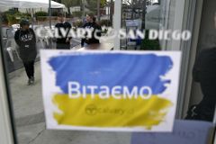 Across U.S., faith groups mobilize to aid Ukrainian refugees