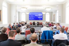 TRUSTEES: Endowed post, female board chair at SEBTS | Baptist Press