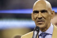 ‘I Am Serving the Lord’: Tony Dungy Issues Blunt Response to Critics Outraged Over DeSantis Fatherhood Event