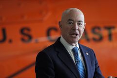 Cameroon refugees receive protected status