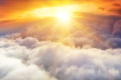 'Brilliant Man of Light': What 1,000 Near Death Experiences Can Teach Us About Life After Death