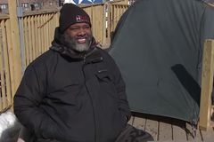 Chicago pastor camps out on rooftop, raises millions for community center