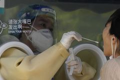 Beijing battles COVID-19 outbreak