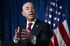 Democrats and Republicans Alike Take Aim at Mayorkas for Claiming Biden Admin Has Done a Good Job at the Border