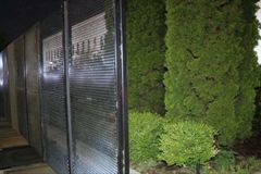 Workers Install Fence Around Supreme Court Building Amid Demonstrations from Draft Opinion Leak