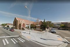 Man dressed in suit and tie killed by police after shooting up Washington church