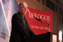 Christian leaders and controversies: The case of Francis Collins