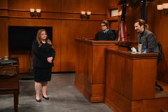 'SNL' Flunked Their Attempt at an Amber Heard and Johnny Depp Trial Sketch - RELEVANT