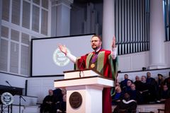 Dew to NOBTS graduates: ‘Love God, love others’ essential to ministry | Baptist Press