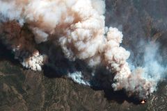 New Mexico battles largest fire in state history