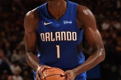 NBA star Jonathan Isaac on how Gospel gives him strength to defy crowd: 'I know what I'm standing for'