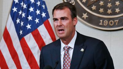 OK Gov Signs Nation's Strongest Ban on Abortion, Approves Transgender Bathroom Bill