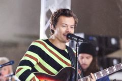 Harry Styles Is Donating $1 Million to Everytown for Gun Safety - RELEVANT
