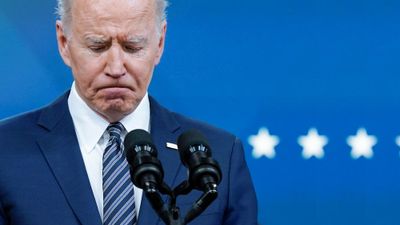 Biden Urges Congress to Pass 'Laundry List' of Gun Laws - Bipartisan Group of Senators Looking at Solutions