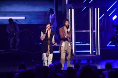 For King & Country, Anne Wilson snag top honors at 2022 K-LOVE Fan Awards