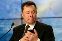 Musk threatens to walk away from Twitter
