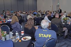 Chaplains fellowship, pray for one of their own at Anaheim breakfast meeting | Baptist Press