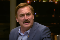 'Have No Fear': Mike Lindell Vows to Keep Fighting Cancel Culture After Walmart Pulls MyPillow From Stores